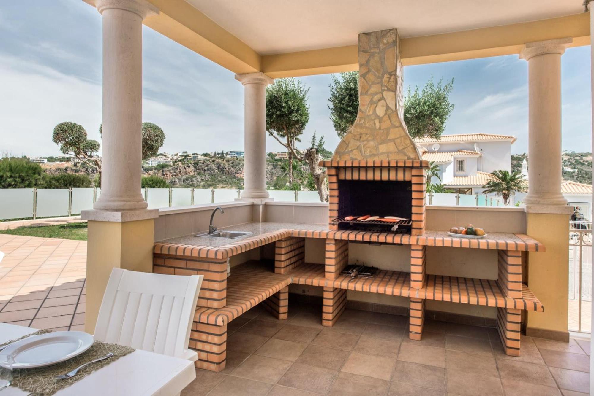 Villa Das Oliveiras Amazing Location Walk To Marina Restaurants Beach Albufeira Exterior photo