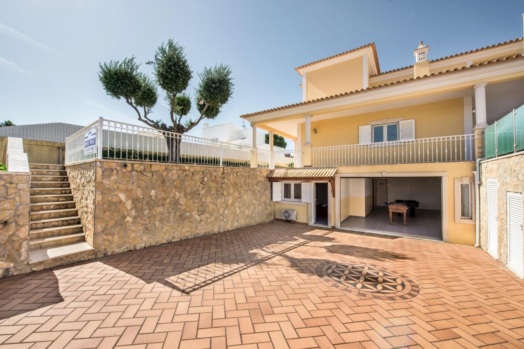 Villa Das Oliveiras Amazing Location Walk To Marina Restaurants Beach Albufeira Exterior photo