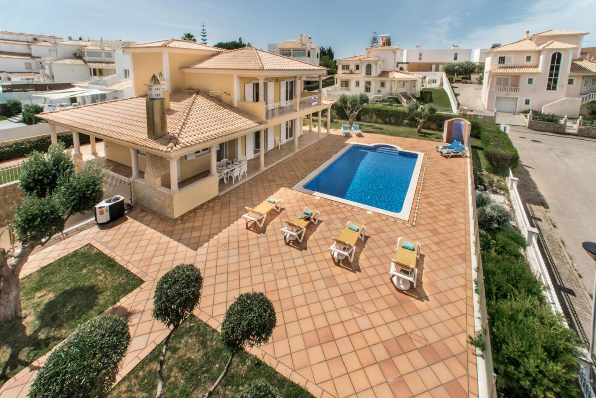 Villa Das Oliveiras Amazing Location Walk To Marina Restaurants Beach Albufeira Exterior photo